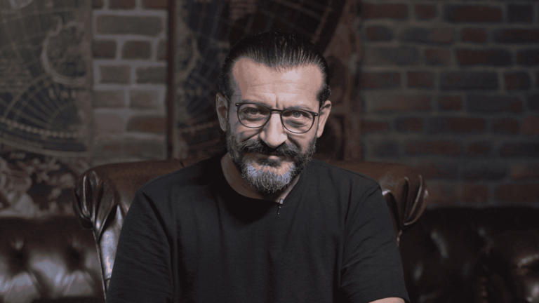 Bilinçaltı Atolyesi / Maskelerinizden Kurtulun Programı